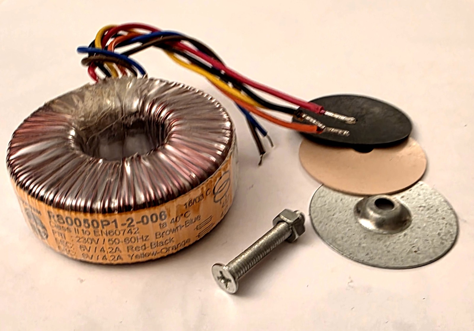 Transformateur torique 2 x 6v compact 50VA à faible rayonnement magnétique 4.2A