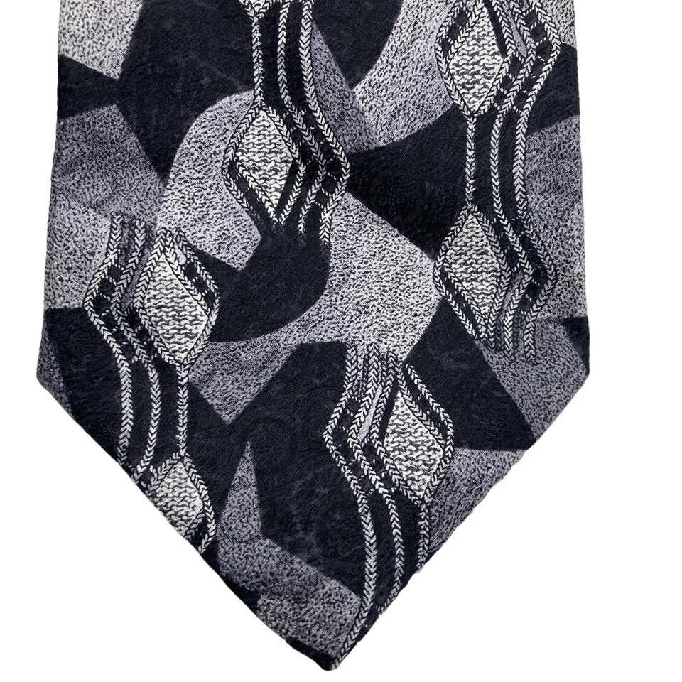 Corbata Alexander LLoyd para hombre negra plateada patrón novedoso Foto 4 de 4