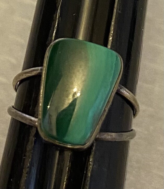 Native American Silver Malachite Split Shank Ring… - image 8