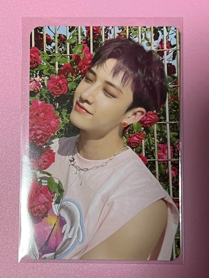Stray kids Bang Chan Official Photo Card MAXIDENT Blue Dream Media Lucky Draw Stray kids Bang Chan Official Photo Card MAXIDENT Blue Dream Media Lucky Draw