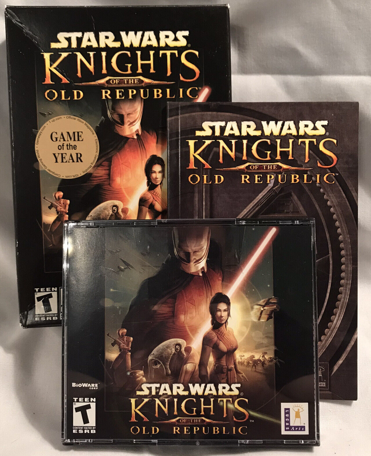  Star Wars Knights of the Old Republic - PC : Complete w/Big Box  & Manual: Video Games