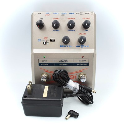 AKAI E1 Head Rush Tape Echo Delay With Power Supply Effect Pedal 59910-00306