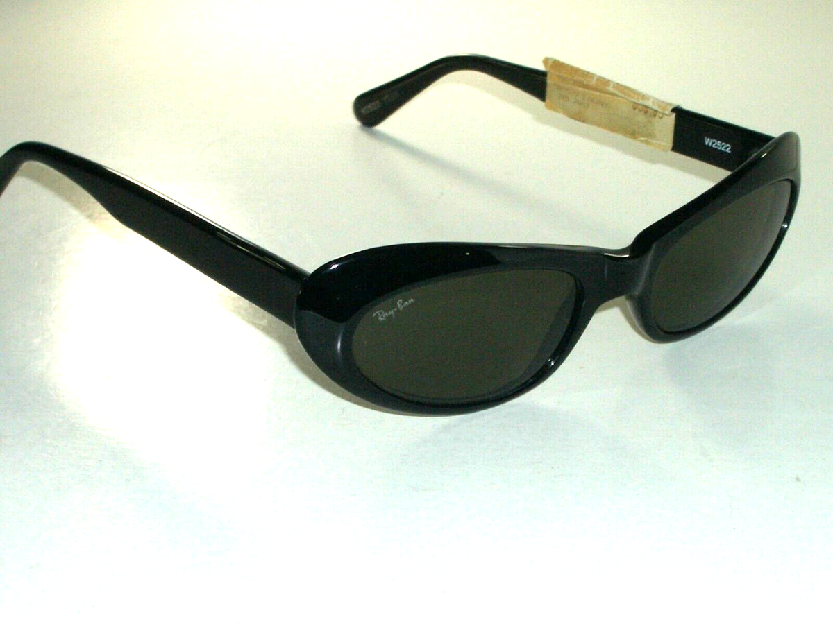 VINTAGE B&L RAY BAN W2522 BLACK G15 UV LENS SLEEK CATS RITUALS
