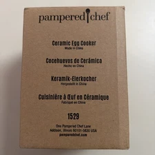 Pampered Chef Ceramic Microwave Egg Cooker W/Lid & Silicone Sleeve #1529 ~ NIB