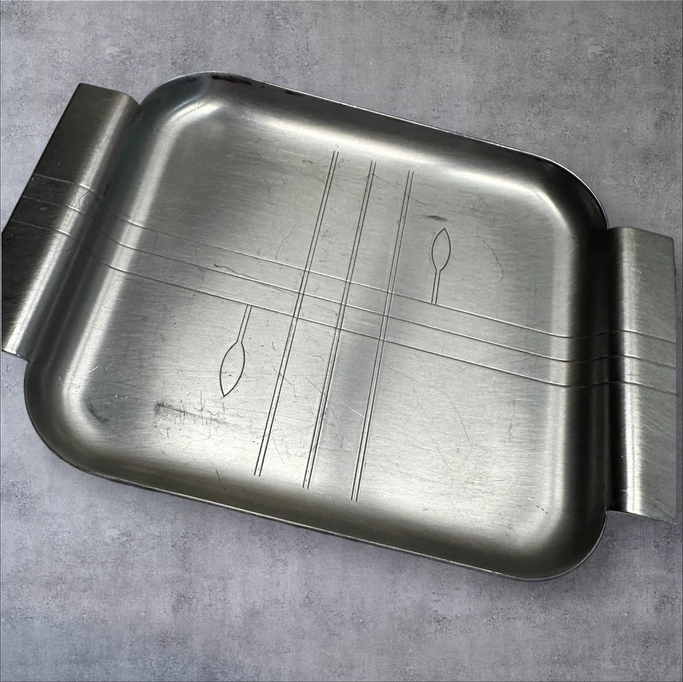 Conjunto de 4 bandejas de lanche vintage de aço inoxidável revere pratos Roma NY Art Deco - Imagem 3 de 4