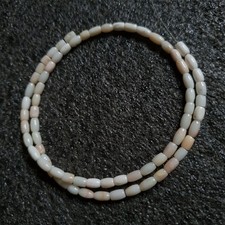 Perline di corallo giapponese rosa bianco naturale non tinte forma di botte...