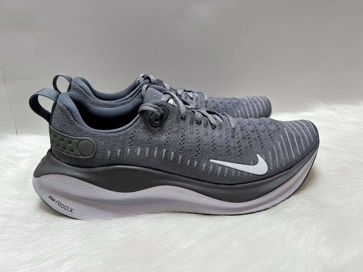 grey nike running trainers