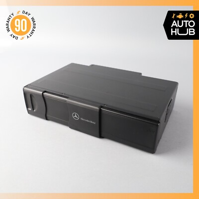 03-08 Mercedes R230 SL500 S430 CLK500 S430 CD Changer 6 Disk Player MC3330 OEM