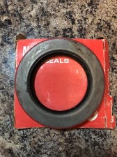 NOS Federal-Mogul National 455356 Oil Seal F+S!