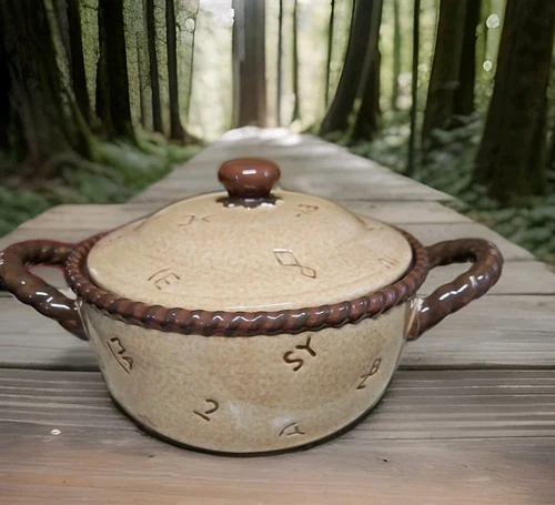  Montana Life Silversmith Branded/ Cowboys /  Western  Casserole w/Lid (Damaged)