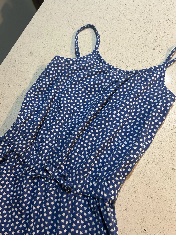 儿童蓝色和白色连身裤 — 第 2/4 张图片