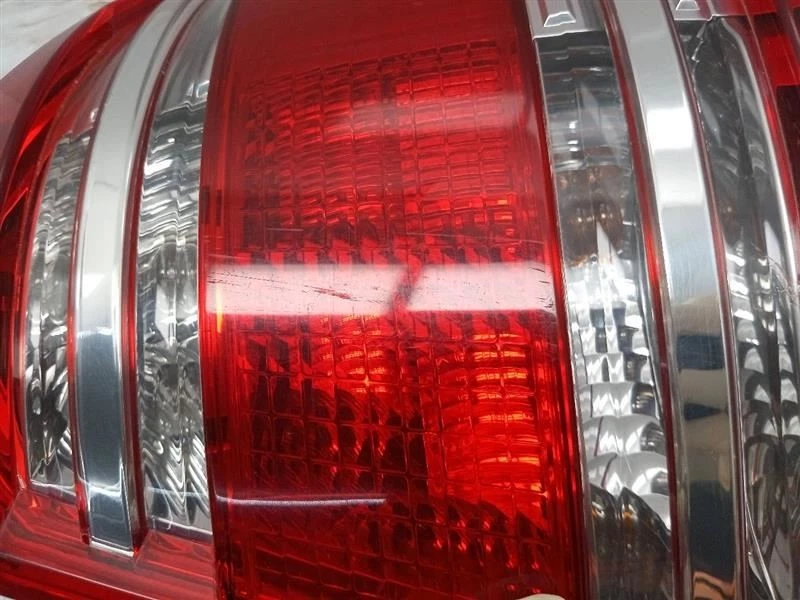 2007 - 2009  MERCEDES BENZ GL450 PASSENGER RIGHT SIDE TAIL LIGHT  A1648200664 - Image 4 of 4