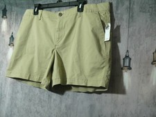 GAP Khaki City Shorts Size 18