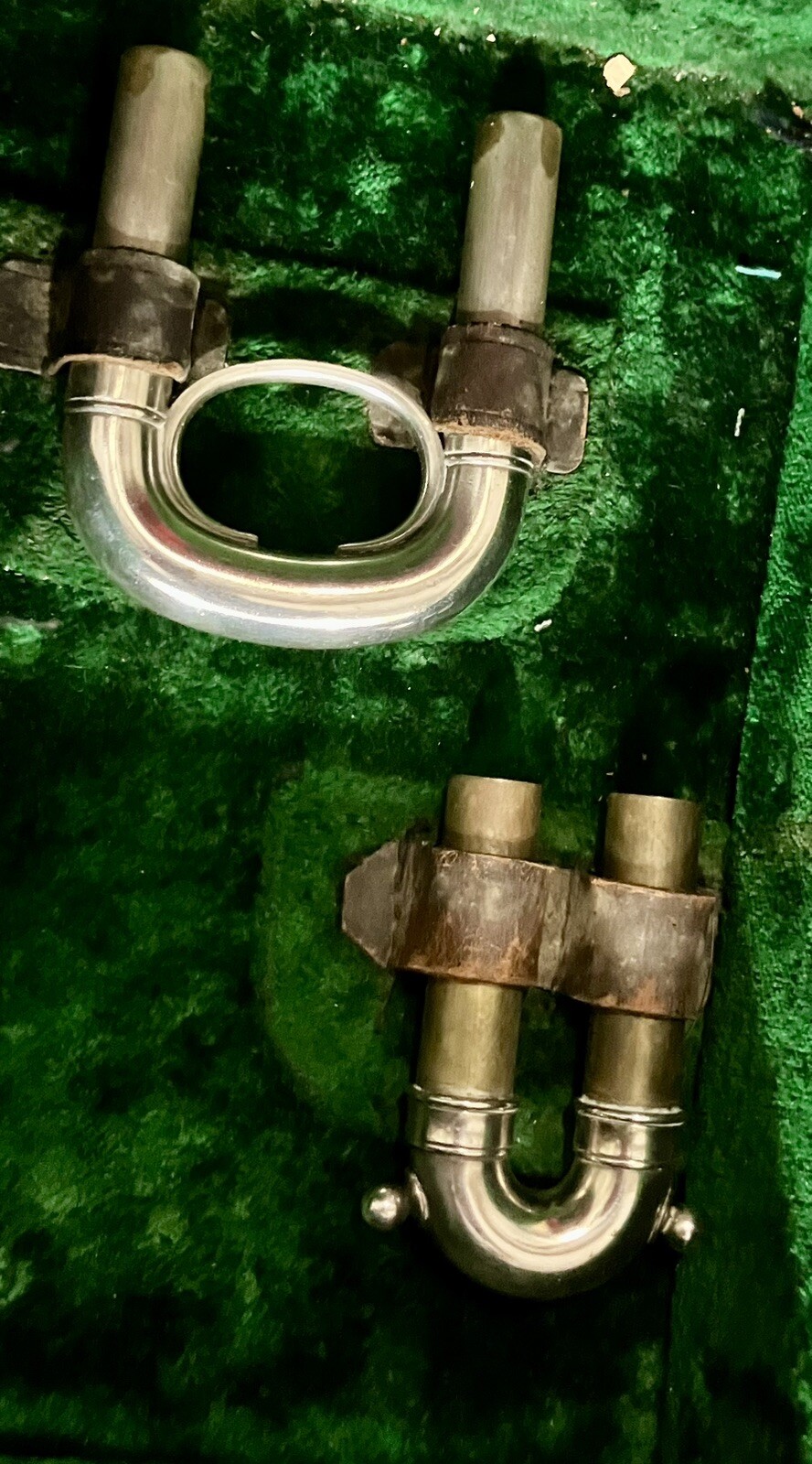 Beautiful Vintage 1909 Holton New Proportion w/OHSC & Holton 6