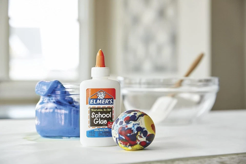 Elmer's Liquid School White Washable Glue 118mL Safe Non-Toxic Twist Turn Nozzle - Image 2 of 4