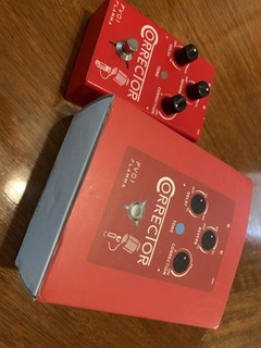 Flamma Corrector FV01 Vocal Pitch Correction Pedal with Box