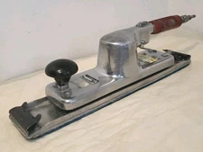 Hutchins Pneumatic Longboard Speed Air Sander Model 800 Straight Line