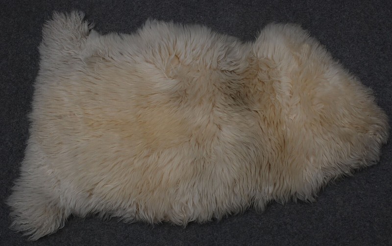 100% Natural  Fur Sheep Skin Rug Luxury Throw Silky Warm Floor  Mat 8216
