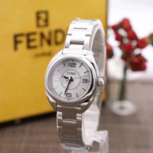 Fendi 21000S Analogico Quarzo Donna Originale Nuova Batteria Momento Funziona Bene Popolare M