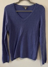 Charter Club Women’s Sweater Medium M Purple V-Neck 2-Ply 100% Cashmere