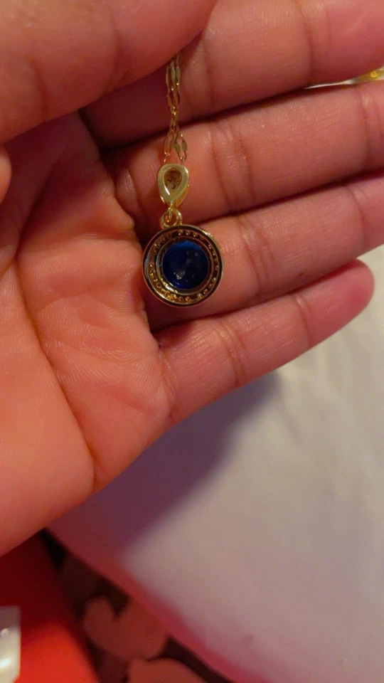 Colar folheado a ouro Technibond com pingente de pedra azul corrente de aço inoxidável - Imagem 3 de 4