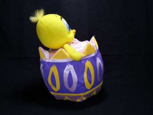 Tweety Bird Easter Egg Looney Tunes 8" Plush Ace Play by Play 1997 - Picture 4 of 9