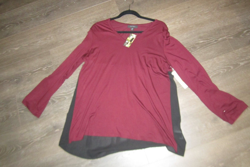 Karen Kane Mixed Media Contrast back top From Join the conversation NEW Size XL