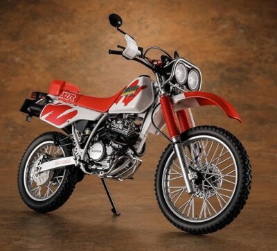 オフロードバイク　xlr250 MD22 Hasegawa 1/12 Honda XLR BAJA (MD22) 1991 Plastic Model BK16