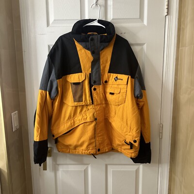 Inside Edge Vertical Yellow Large Performance Outerwear