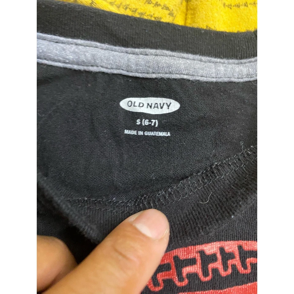 Camiseta 3 Piezas OLD NAVY Niño Talla Pequeña 6-7 Foto 3 de 4