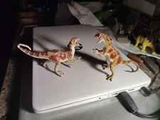 2 Dilophosaurus Dinosaur Toy Figure 5” The Carnegie Safari Ltd Vintage 1993 Lot