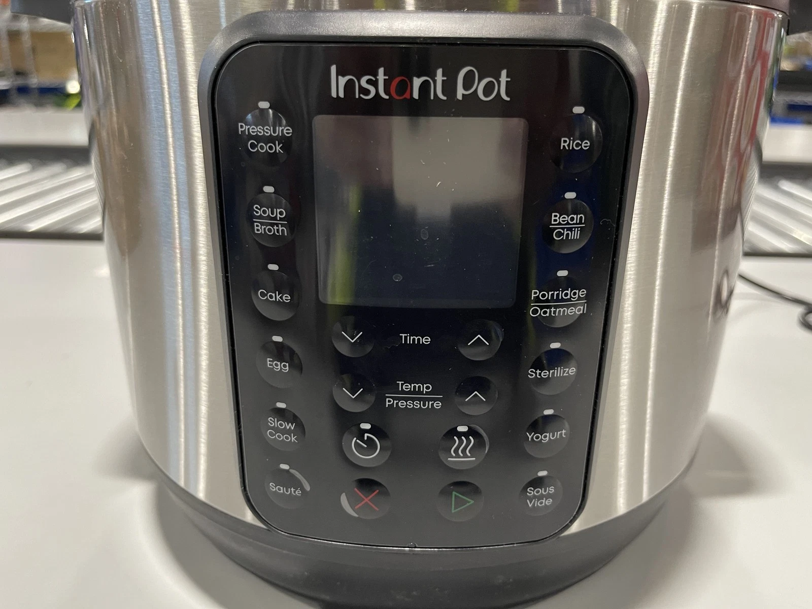 INSTANT POT 6QT 9-IN-1 PRESSURE COOKER - STAINLESS STEEL
Opens in a new window or tab