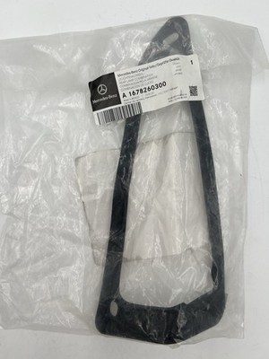 NEW GENUINE Mercedes-Benz 1678260300