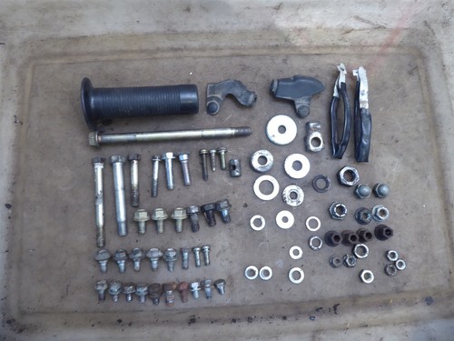 Lot De Pièces Moto Yamaha TX500 1973 - Boulons, Supports, Attaches - Occasion
