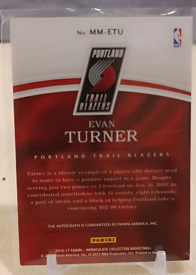 Evan Turner 2016-17 Panini Immaculate Modern Marks Auto Limited /25 Por Blazers - Image 2 of 3