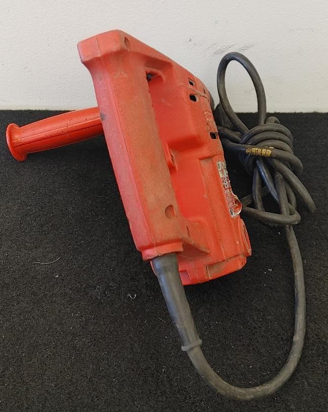 MILWAUKEE TOOLS 53621 1" HAWK ROTARY HAMMER DRILL eBay