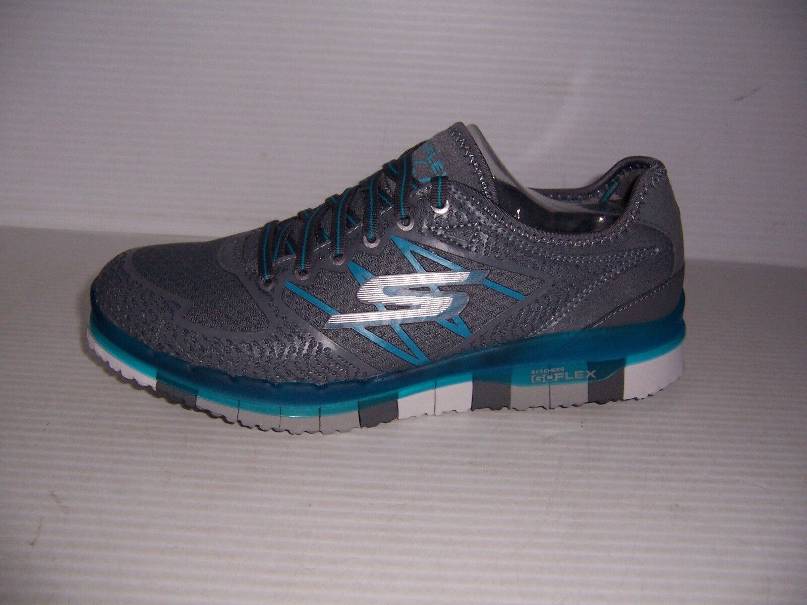 skechers lace up walking shoes