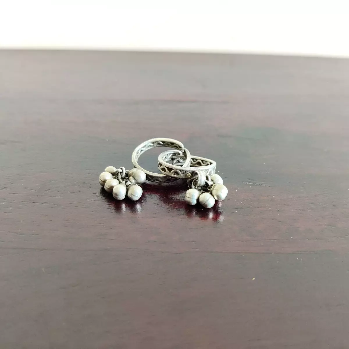 Toe rings hotsell with bells