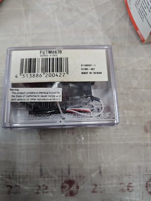 Futaba FP-S136G Servo   New In Box! FUTM0670