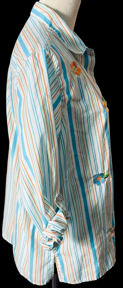 Camisa Breckenridge Mujer Rayas Pequeña Flor Bordado Botón Manga Tab De Colección Foto 3 de 4
