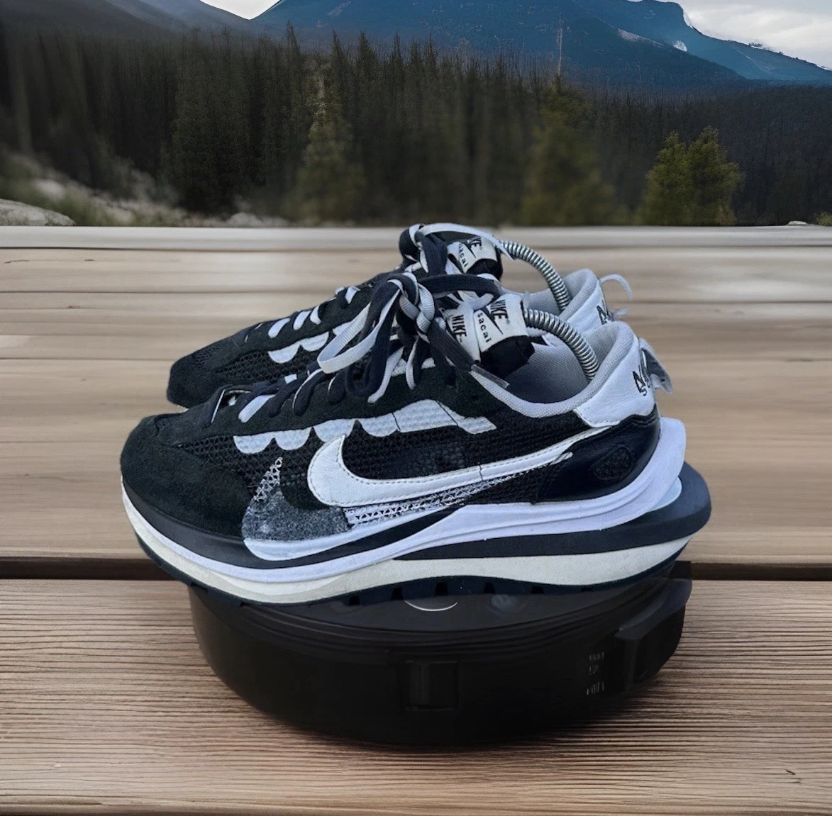 Nike VaporWaffle x Sacai Black for Sale | Authenticity Guaranteed