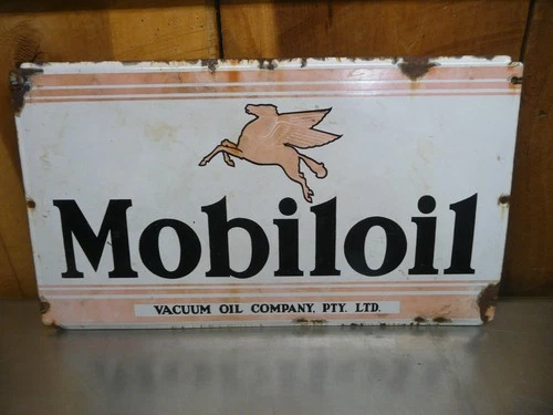 Vintage Mobiloil Vacuum Oil Company. Pty. Ltd. Porcelain Sign 20" x 11 1/2"