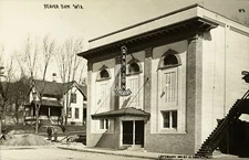 Davidson Theatre, Beaver Dam, WI Wisconsin 1911 RPPC Photo Postcard COPY