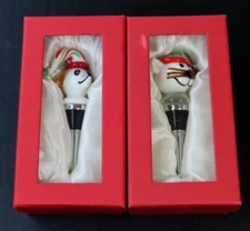 LSArts by Gift Essentials Christmas Dog & Christmas Cat Wine Bottle Stoppers New