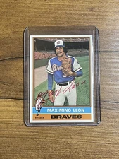 Maximo Leon Signed 1976 Topps Card Braves Auto