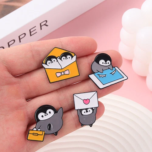 Kreative Cartoon-Tier-Brosche Anstecknadel Emaille-Pins Abzeichen SchmuckD - Bild 279 von 326