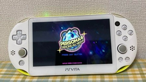 Consola de juegos Sony PlayStation PS Vita Persona 4 Dancing All Night Crazy Box usada - Imagen 14 de 18