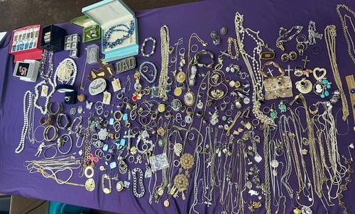 Vintage Costume Fashion Jewelry  Lots Of Brands All Wearable 9+ LBS