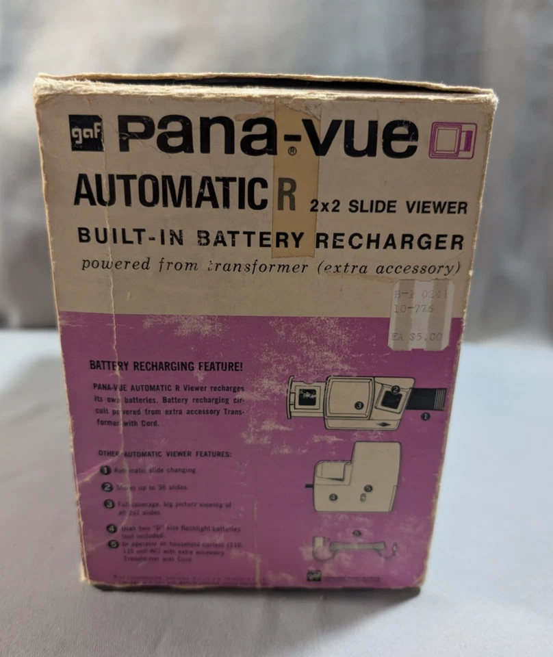 Vintage 1960's GAF Pana-Vue automatic 2 x 2 slide viewer In Original Box - Image 3 of 4