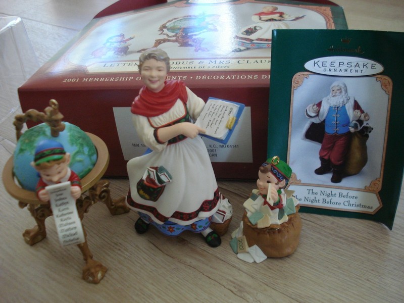 2001 Hallmark 3 Keepsake Christmas Ornaments Lettera Globus Mrs. Claus, Box, Tag